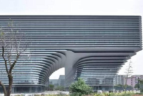 鋁板幕墻獨(dú)特的建筑藝術(shù)魅力